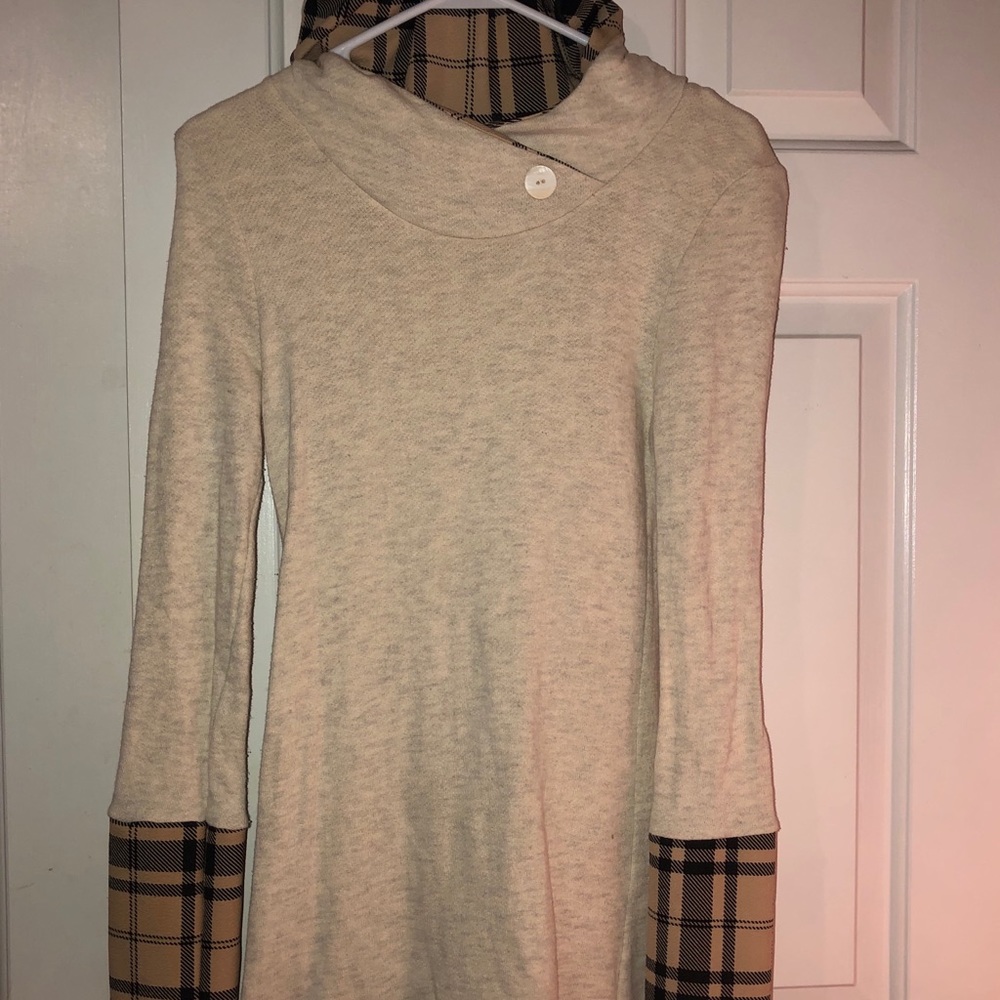 Cream with black plaid sleeve & hood sweater dress